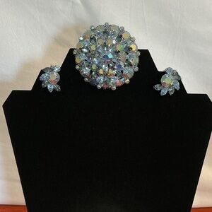Iridescent Light Blue Crystal Floral Brooch Set